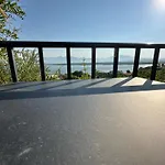 Lake Escape Villa Shiroke